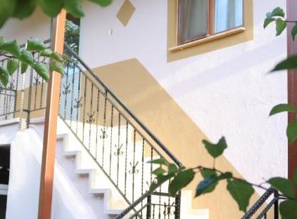 Plaj Hotel تورنگار
