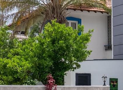 Euronova Hotel Residence تورنگار