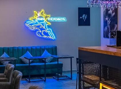 Euronova Hotel Residence تورنگار