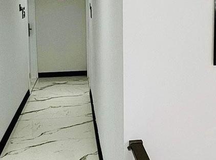 Euronova Hotel Residence تورنگار