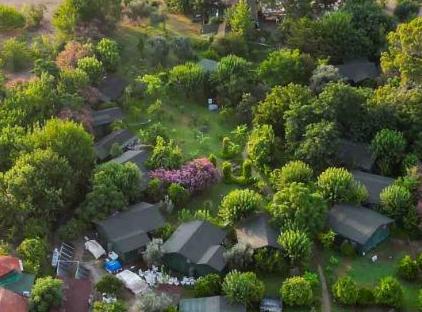 Etenna Bungalow Hotel تورنگار
