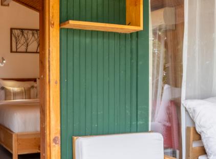 Etenna Bungalow Hotel تورنگار