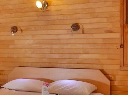 Three Islands Bungalows آنتالیا تورنگار