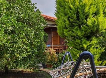 Three Islands Bungalows تورنگار
