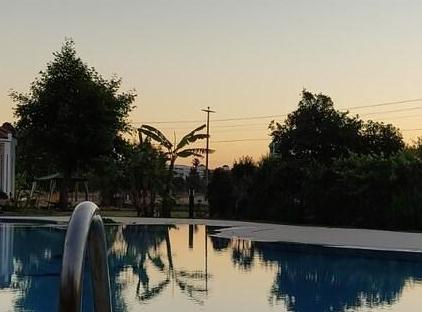 Akdeniz evleri garden floor (alt daire) 2+1 تورنگار