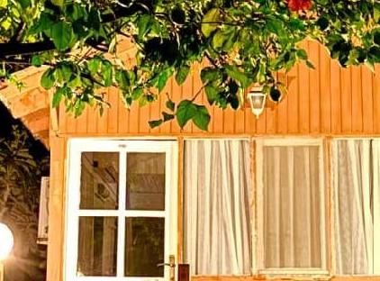 Okyanus Kıyısı bungalov çıralı تورنگار