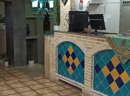 تور شیراز هتل هفت دری تورنگار