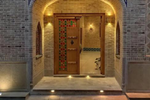 تور شیراز هتل درباریاز تهران