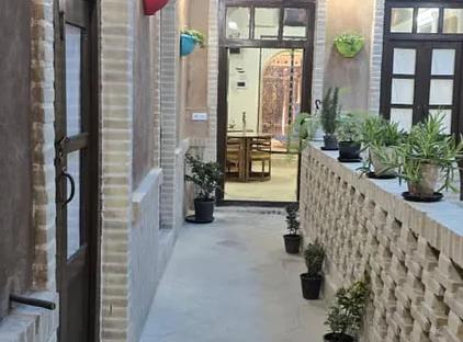 تور یزد هتل سنتی چهار قنات تورنگار