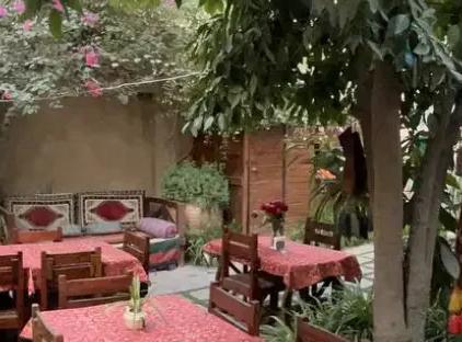 تور شیراز هتل سنتی ترنجستان 🏨 ✈️ تورنگار