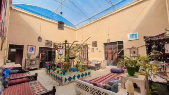 تور یزد اقامتگاه بومگردی خانه صفا