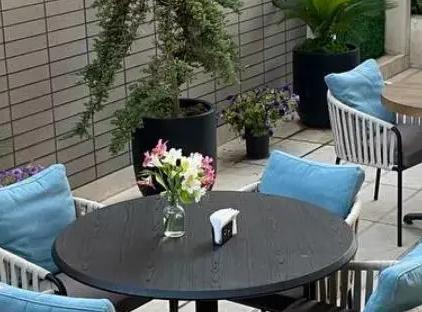 تور اصفهان هتل کاربات تورنگار