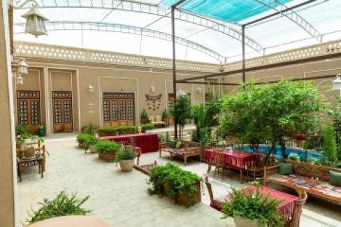 تور یزد اقامتگاه سنتی پارسیک