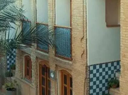 تور شیراز هتل سنتی آلان تورنگار