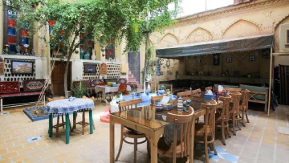 تور شیراز هتل سنتی گلشناز قشم