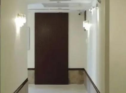 تور تهران هتل ونک تورنگار