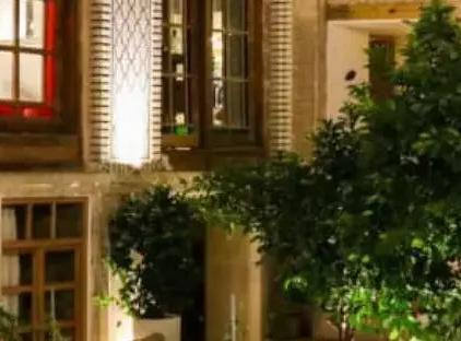 تور شیراز هتل سنتی راوی تورنگار