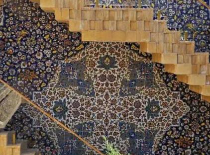 تور شیراز هتل بوتیک ماه گیسو تورنگار