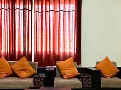 تور شیراز هتل آپارتمان نور تورنگار