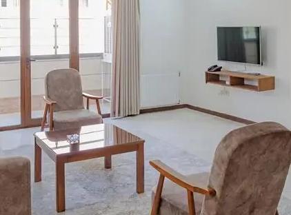 تور اصفهان هتل آپارتمان ناژوان سپاهان تورنگار
