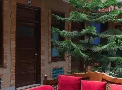 تور اصفهان اقامتگاه سنتی سرای اردیبهشت تورنگار