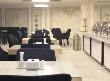 تور اصفهان هتل پارسی تورنگار