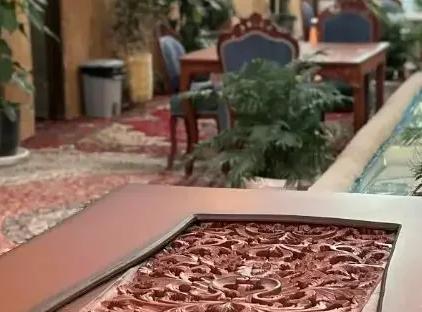 تور شیراز هتل فونیکس تورنگار