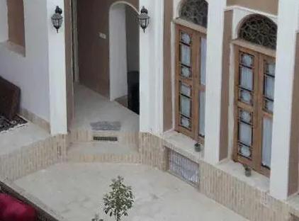 تور یزد اقامتگاه سنتی سرزمین آفتاب تورنگار