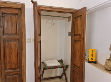 هتل لب خندق یزد تورنگار