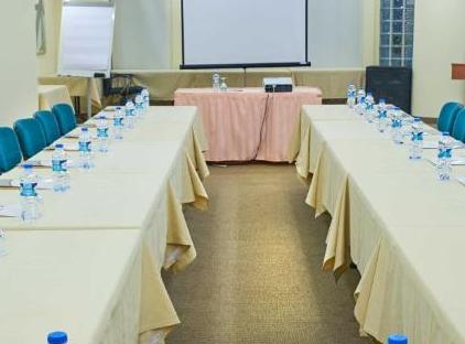 تور هتل فرونیا استانبول تورنگار