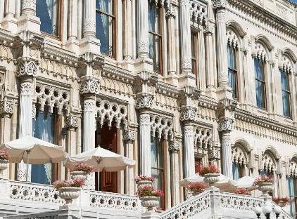 تور هتل کاخ چیراغان کمپینسکی استانبول تورنگار