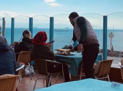 تور هتل بلو هاوس استانبول تورنگار