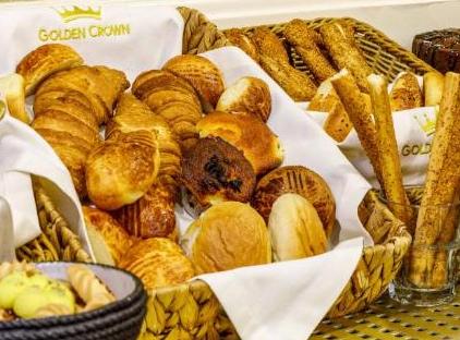 تور هتل گلدن کراون استانبول تورنگار