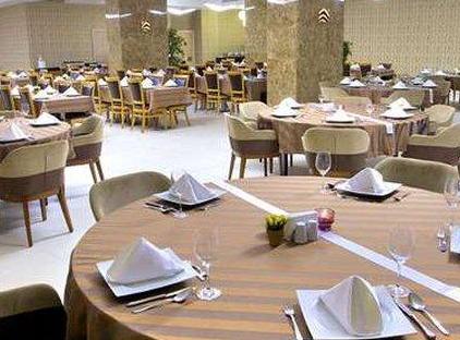 تور هتل گرند گلسوی استانبول تورنگار