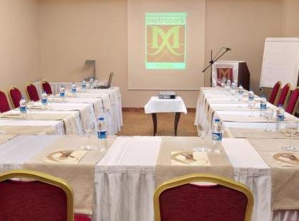تور هتل متروپارک تکسیم استانبول تورنگار