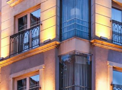 تور هتل فاروس شهر قدیم استانبول تورنگار