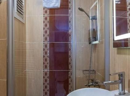 تور هتل ریموند استانبول تورنگار