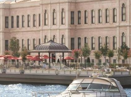 تور هتل فور سیزنز استانبول در بوسفور تورنگار