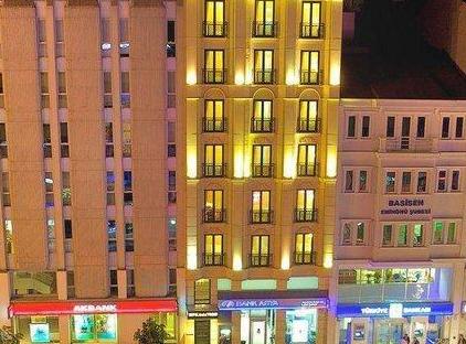 تور هتل استانبول ترند تورنگار