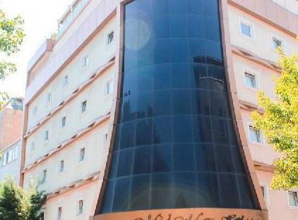 تور هتل میدمار استانبول تورنگار