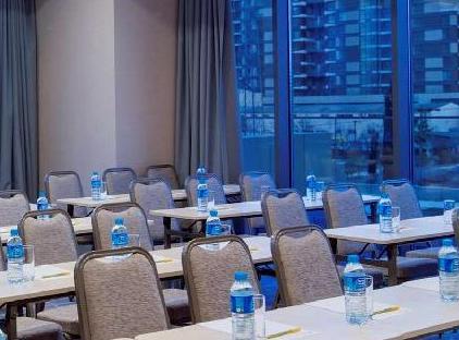 تور هتل هیلتون گاردن این استانبول فرودگاه آتاتورک ترکیه تورنگار