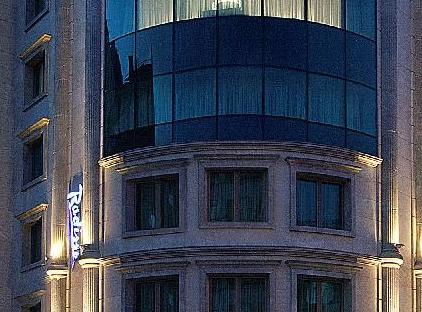 تور هتل رادیسون بلو، استانبول شیشلی تورنگار