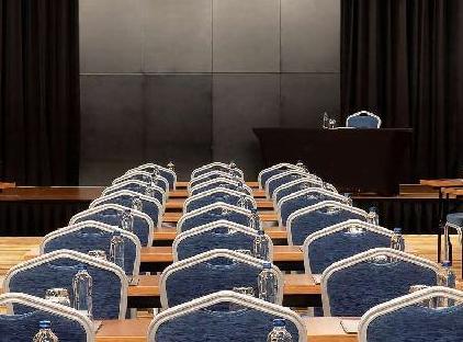 تور هتل رادیسون بلو استانبول آسیا تورنگار