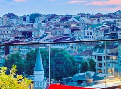 تور هتل آرتس استانبول - دسته بندی ویژه تورنگار