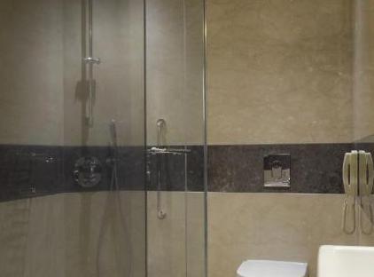 تور هتل ویندهام گراند استانبول اروپا تورنگار
