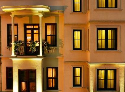 تور هتل استانبول لایف تورنگار