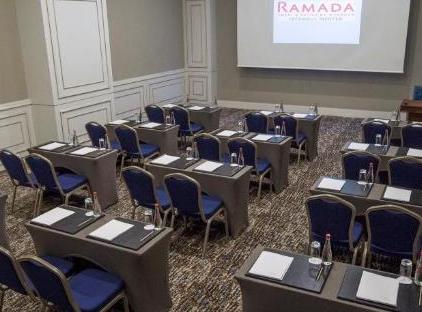 تور هتل و سوئیت‌های رامادا بای ویندهام استانبول مرتر تورنگار