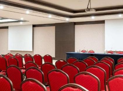 تور هتل کلاریون استانبول محمودبی تورنگار