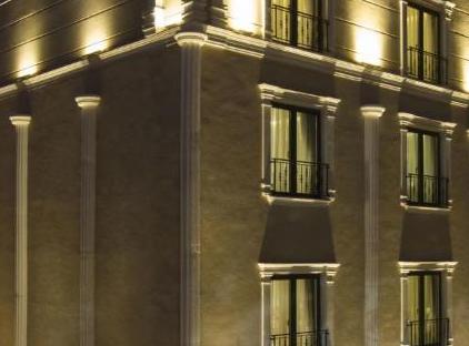 تور هتل دن‌سیتی استانبول - تکسیم تورنگار