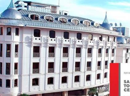 تور هتل هاری این مرتر استانبول تورنگار